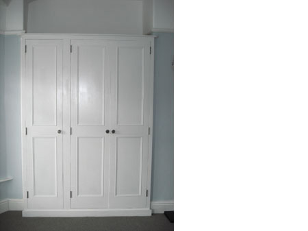 Fitted bedroom furniture